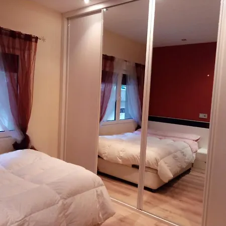 Apartamento La Curuxa Apartment Gijon
